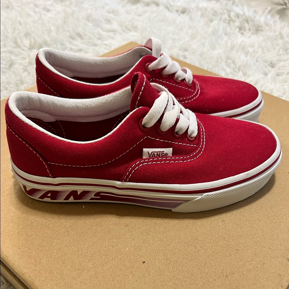 NWOT 👟 VANS Racers Edge